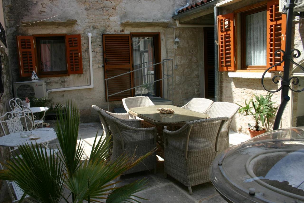 Studio Apartment La Maison De Catherine Rovinj Exterior foto